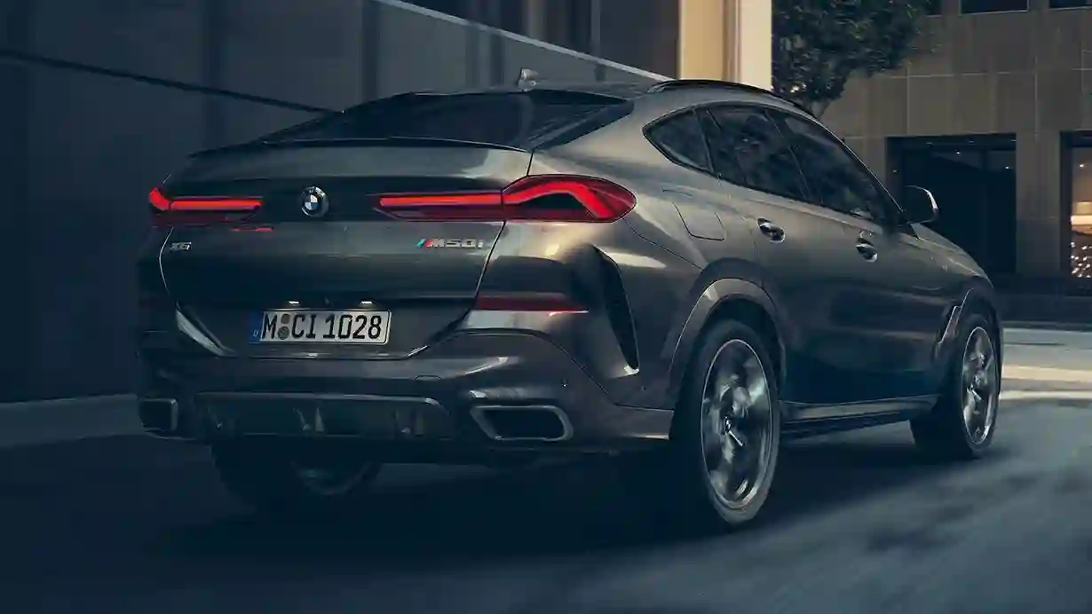 Роскошный кроссовер BMW X6 M